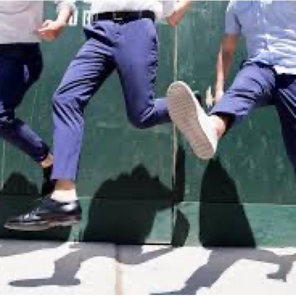 Everlane great Elastane/cotton blend bluish pants. So comfy and flattering. - Picture 2 of 15